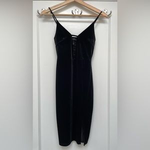 Forever 21 Black Velvet Texture Staircase Dress